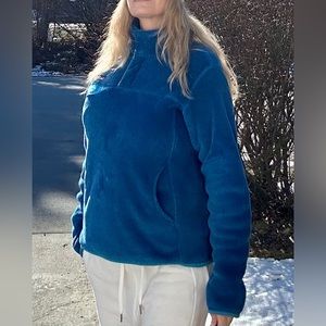 S/M Bright Blue Patagonia half snap